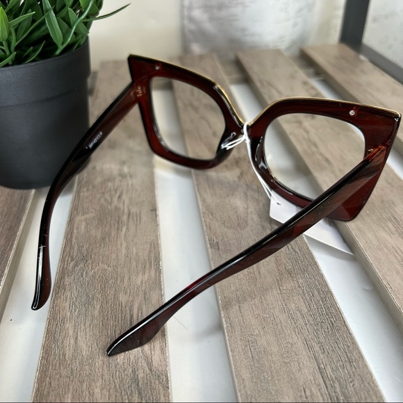 Large Fashion Clear Glasses - Picture 2 of 3